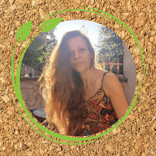 Portrait de Célia, créatrice de Cé’rénité, photo encadrée de liège recyclé